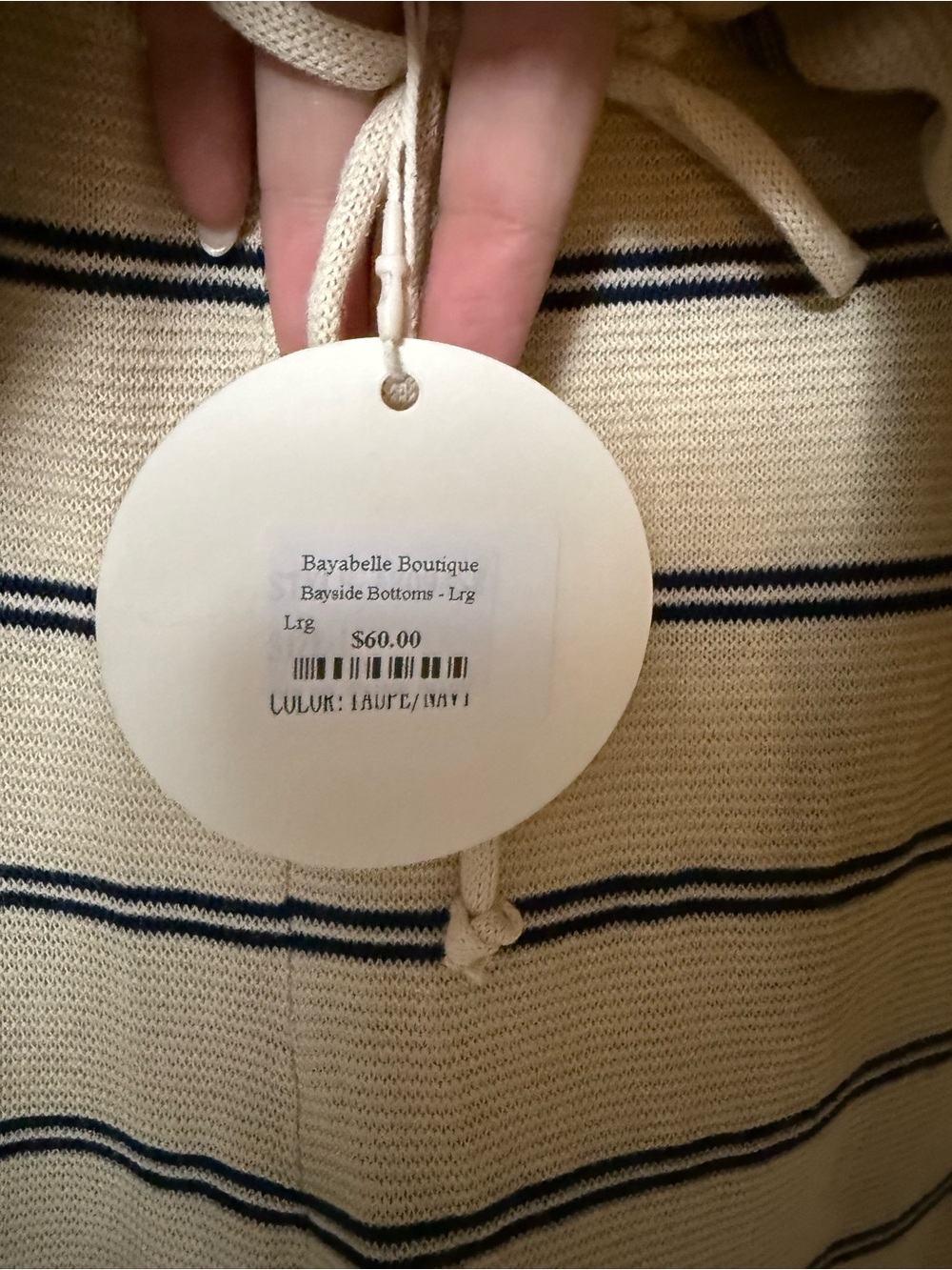 Striped Cream Set - Picture 3 of 4